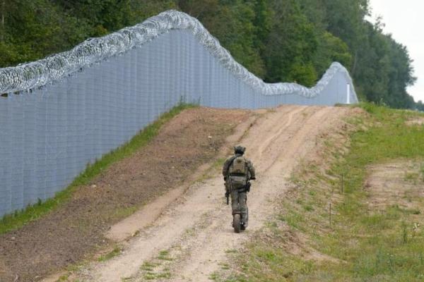 Lituania Tutup Dua Penyeberangan Perbatasan Belarusia, Latvia Kirim Tentara