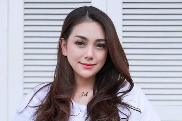 Kejagung Klarifikasi Hubungan Jaksa Agung dan Celine Evangelista