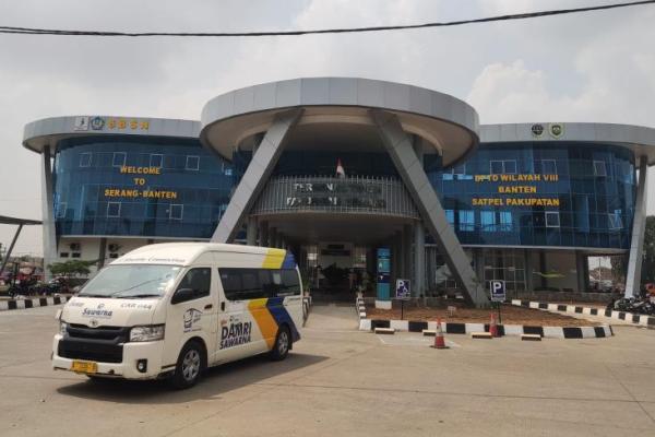 DAMRI Layani Stasiun Rangkasbitung-Pantai Sawarna, Ini Rute dan Tarifnya