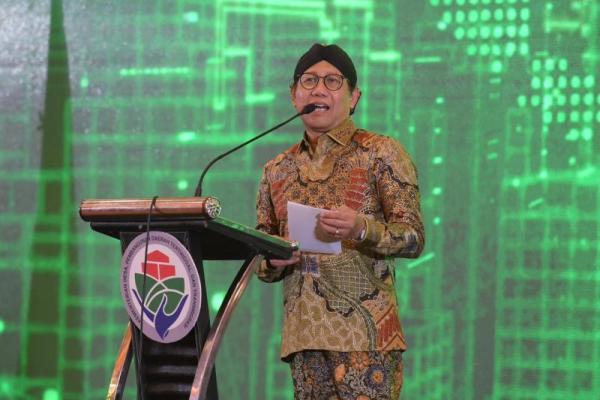 Mendes PDTT Tegaskan Kepala Desa Kunci Percepatan Pembangunan