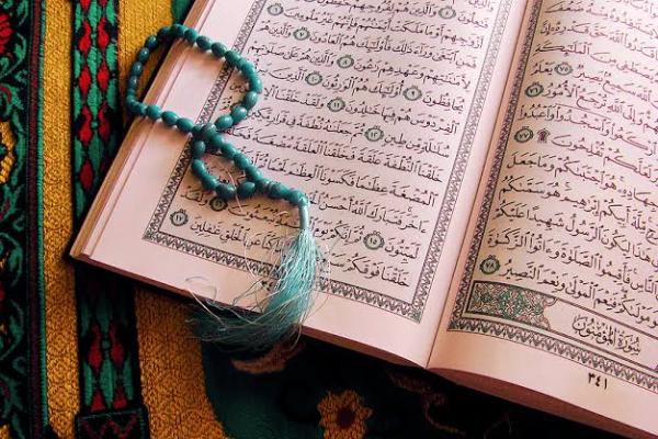 Kita suci Al Quran 