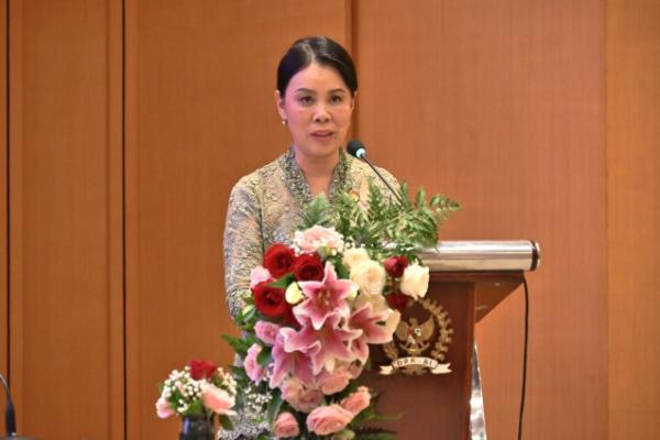 DWP Bersama Korpri DPR RI Gelar Seminar Peningkatan Peran Perempuan