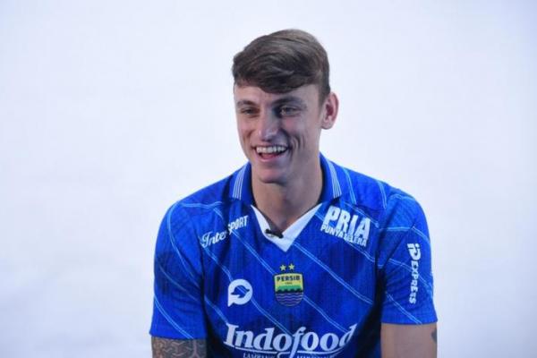 Stefano Beltrame Suka Cara Bojan Hodak Tangani Persib Bandung