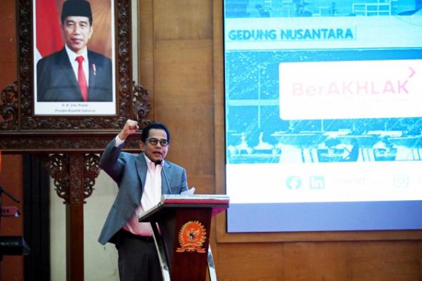 Sekjen DPR Bilang Ratusan Mahasiswa Magang Saksi DPR Kerja untuk Rakyat