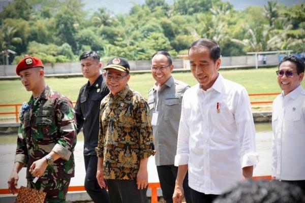 Kunjungan ke Banjarnegara, Presiden Jokowi Puji Keberhasilan Dana Desa