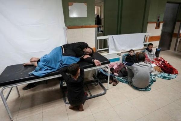 Satu Dokter di RS Gaza Tangani 100 Pasien, WHO Khawatir Sistem Kesehatan Runtuh
