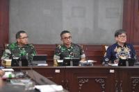 Kemendes dan TNI Siap Perkuat IKN Lewat Transmigrasi 