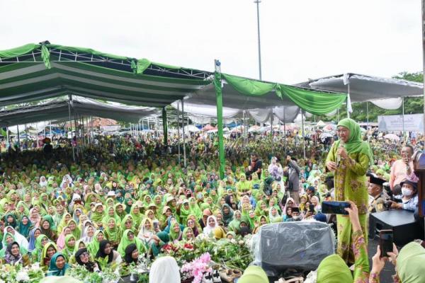 Khofifah Minta Maaf Harlah Muslimat NU ke-78 Kemungkinan Bikin Macet