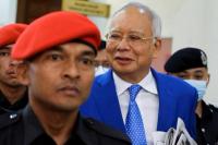 Usai Hukumannya Dikurangi Separuh, Mantan PM Malaysia Mohon Pengampunan Penuh