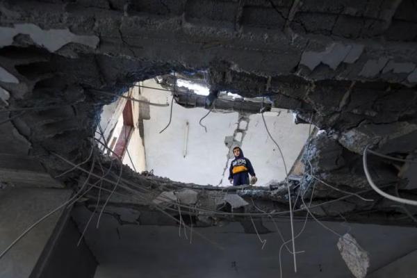 Israel Bombardir Kota-kota Gaza, Pejabat Kementerian Kesehatan Sebut 18 Tewas