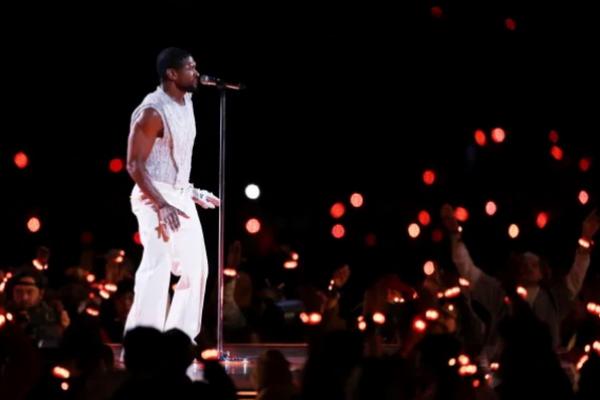 Alicia Keys hingga HER, Deretan Bintang Tamu yang Tampil Bersama Usher di Halftime Show Super Bowl 2