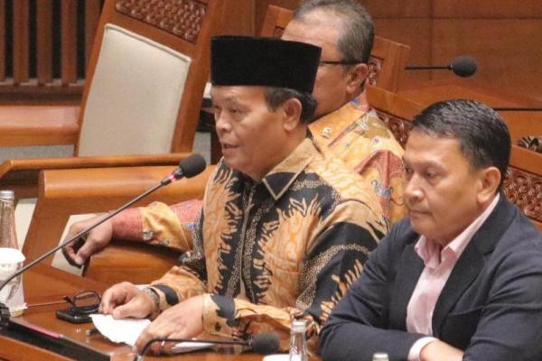 Waka MPR Usul Regulasi soal Umrah Mandiri Segera Direvisi