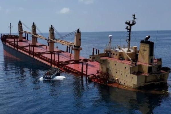 Dirudal Houthi, Kapal Kargo Inggris Tenggelam di Laut Merah