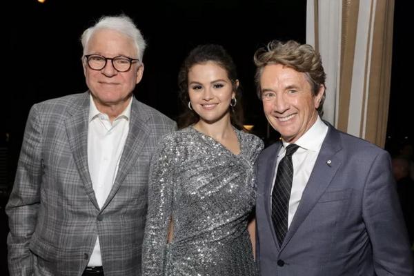 Syuting OMITB, Selena Gomez Punya Ikatan Unik dengan Steve Martin dan Martin Short