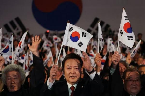 Yoon Sebut Peningkatan Hubungan dengan Jepang Bantu Korsel Cegah Ancaman Korut