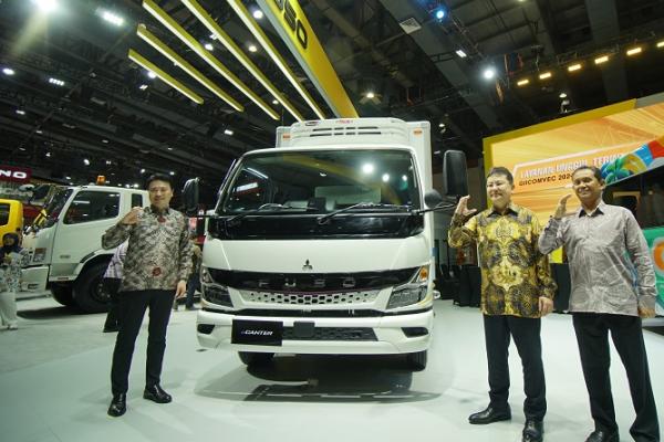 Fuso eCanter Dapat Sambutan Positif dari Berbagai Perusahaan