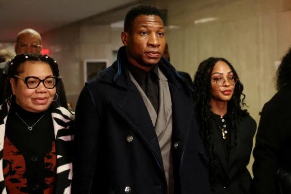 Gugatan Baru untuk Jonathan Majors, Aktor Marvel Dituduh Cekik Mantan Pacarnya